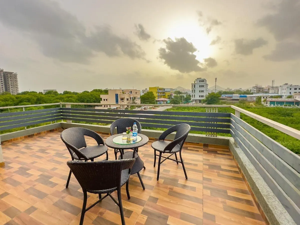 Hillcrest Palace 우다이푸르 3*,